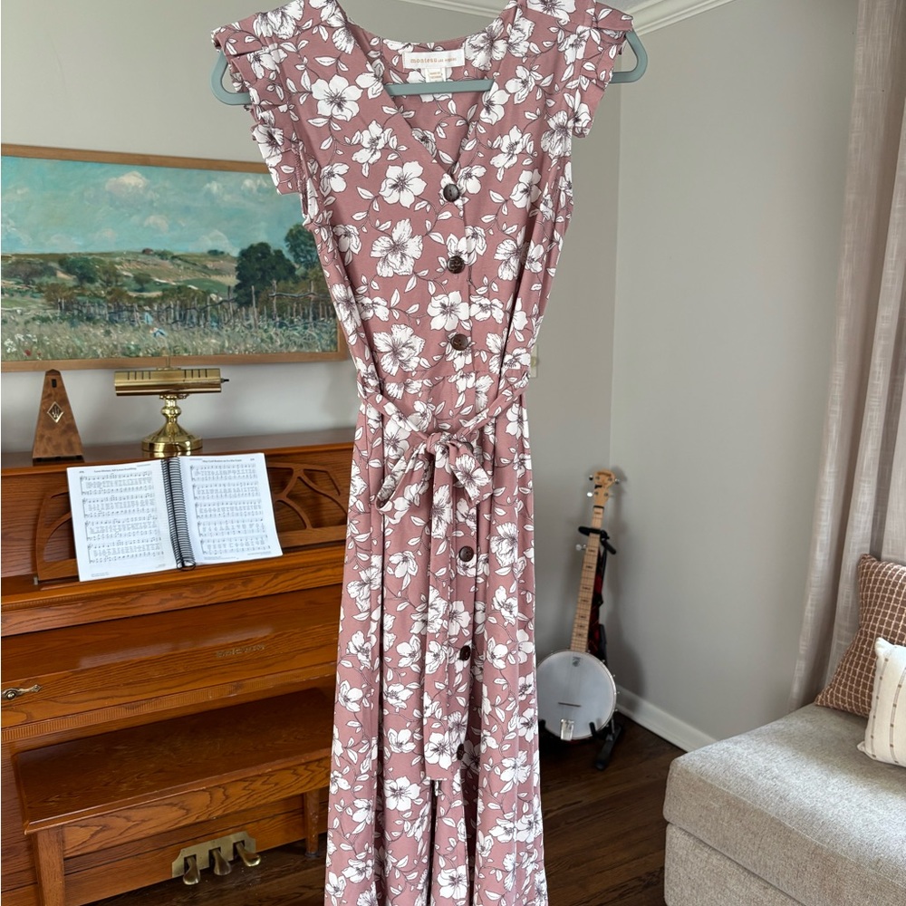 Monteau Los Angeles pink floral dress